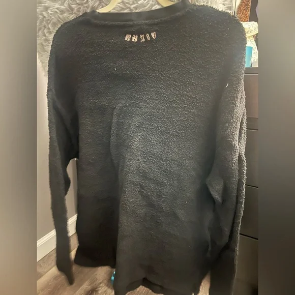 YoungLA Charcoal Fleece Pullover - Picture 2 of 2